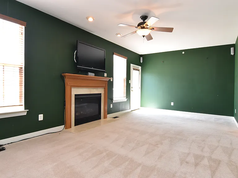 33301 Chandler St — Photo 15