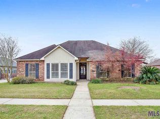 1258 Buffalo Hollow Ct, Zachary, LA 70791
