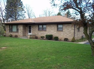 7750 Botting Rd, Racine, WI 53402