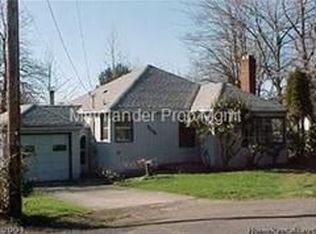 2200 SW Sunset Dr, Portland, OR 97239