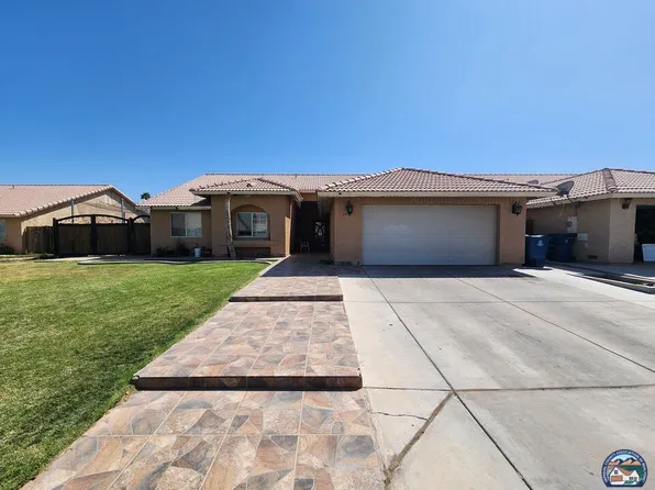 294 Winchester Ln, Imperial, CA 92251