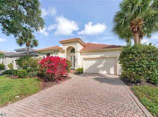 8916 Dartmoor Way, Fort Myers, FL 33908