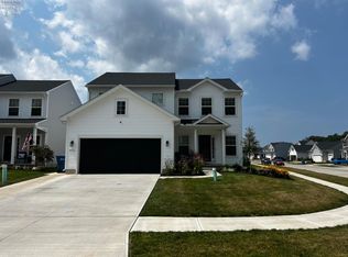 4610 Boulder Ln, Lorain, OH 44053