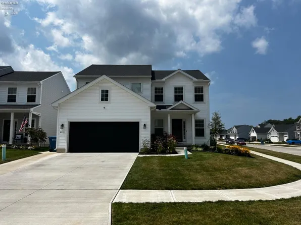 4610 Boulder Ln, Lorain, OH 44053