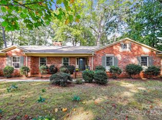 4235 Kingswood Rd, Charlotte, NC 28226