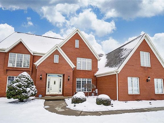 2nd image of 401 Countryside Dr N