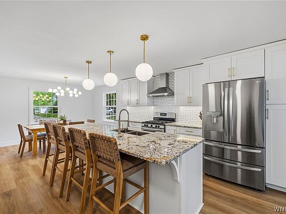 5th image of 96 Eddy Ln