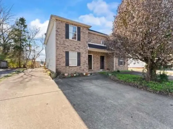 1422 Middleborough Ct, Murfreesboro, TN 37130