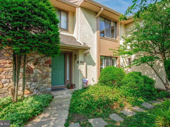 14 High Gate Ln, Blue Bell, PA 19422