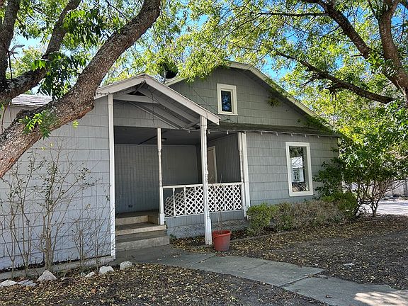 2nd image of 309 Guadalupe St