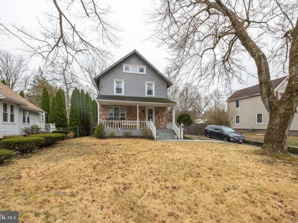 40 Trout Ave, Clementon, NJ 08021