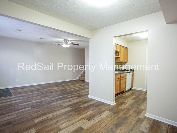 3rd image of 1644 Malibu Pl