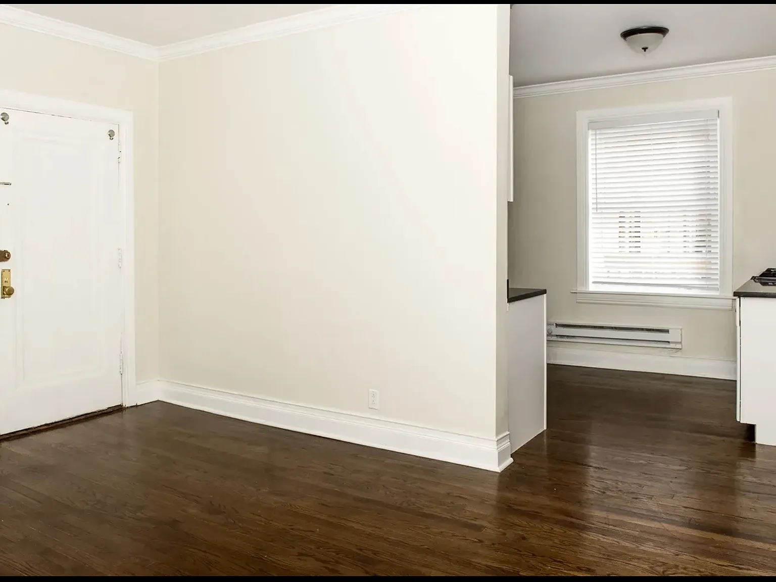 1 bed, 845 sqft, $2,395 — Photo 4