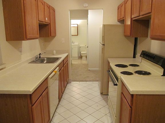 4th image of 7413 Brookdale Dr APT 113
