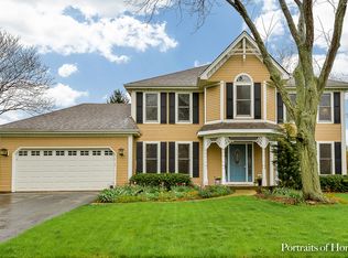 2036 Somerset Ln, Wheaton, IL