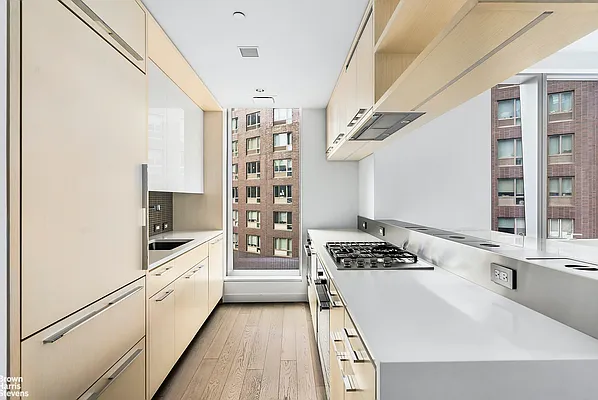 Rented by Brown Harris Stevens | media 4