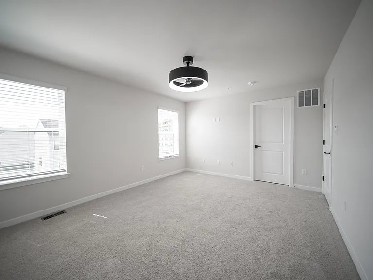 442 Whirl Ln — Photo 20