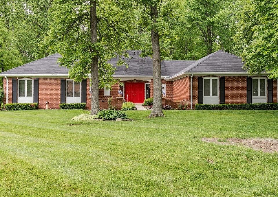 1st image of 392 Glenbrook Ln