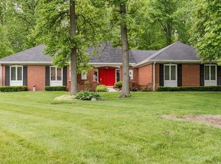 392 Glenbrook Ln, Avon, IN 46123