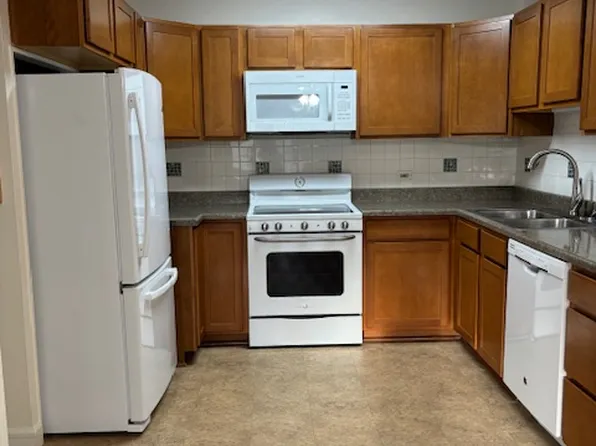 715 S Clinton St APT 7A, Denver, CO 80247