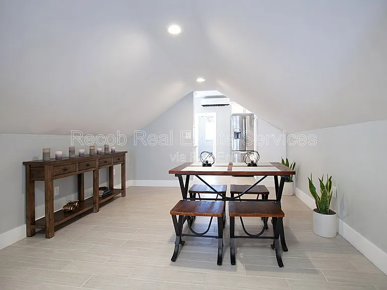 2984 E St #2 — Photo 5