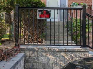 100 Crockamhill Dr, Toronto, ON M1S 2L1