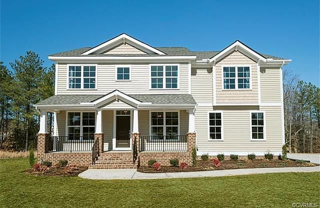 1st image of 4 Oakrise Ln