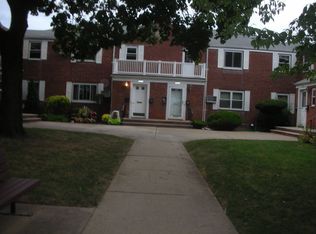255-53 75th Ave. #FL 1ST, Glen Oaks, NY 11004