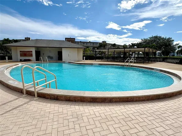 4046 Guilford C, Boca Raton, FL 33434