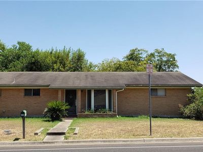 200 E Holland St, San Marcos, TX, 78666