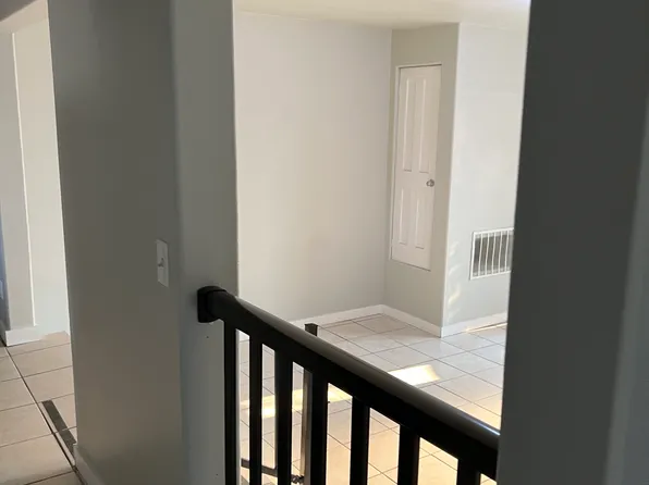 (undisclosed Address), College Place, WA 99324
