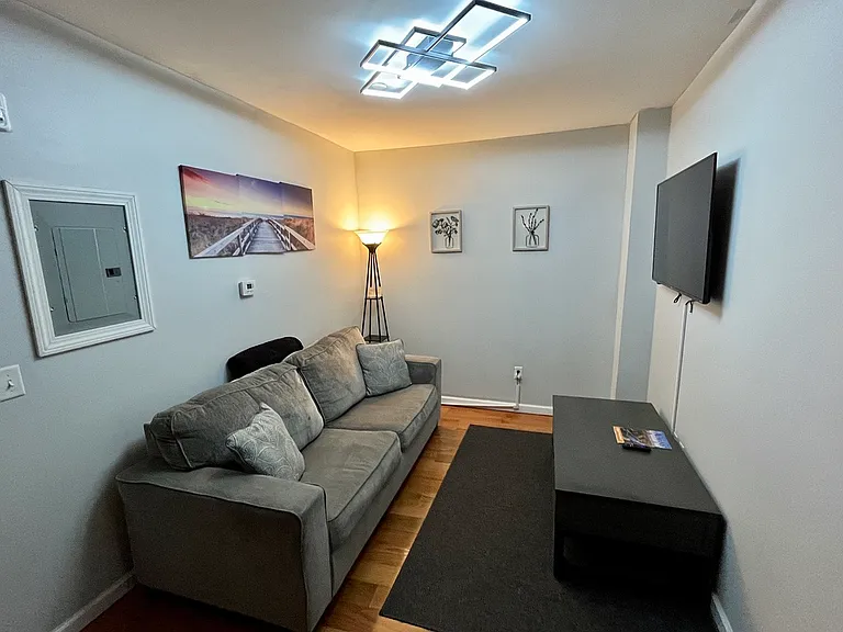 37 Maiden Ln #3B — Photo 6