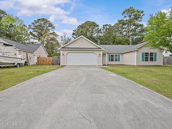 3rd image of 109 Sycamore Drive