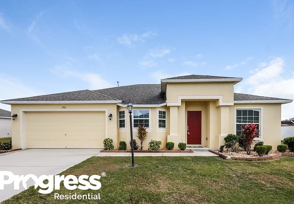 1st image of 1933 Griffins Green Pl