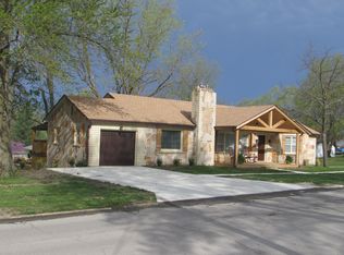 204 N College St, Albany, MO 64402