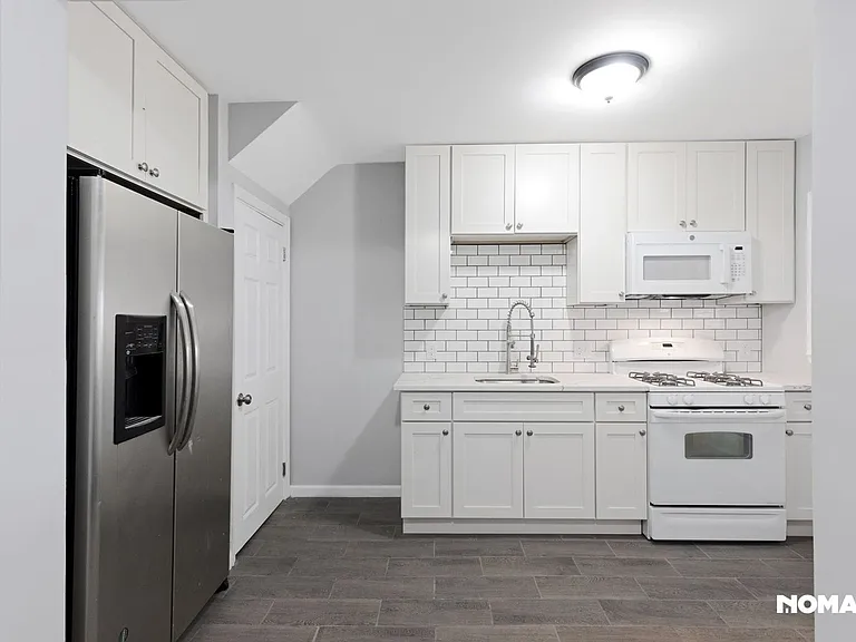 2207 Firethorn Rd — Photo 15