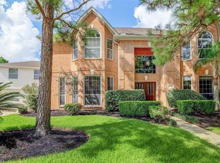 8027 High Knoll Ln, Houston, TX 77095
