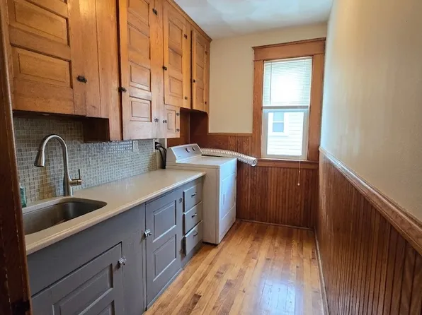 351 Robinson St #3, Woonsocket, RI 02895