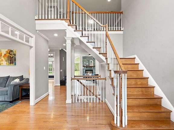 5th image of 39716 Golden Springs Ct