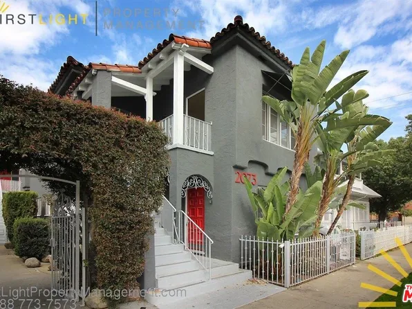 2073 Locust Ave #A, Long Beach, CA 90806