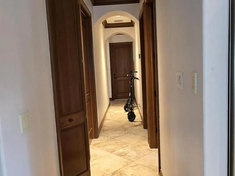 8216 NW 105th Ln — Photo 39