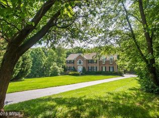 14415 Misty Valley Rd, Phoenix, MD 21131