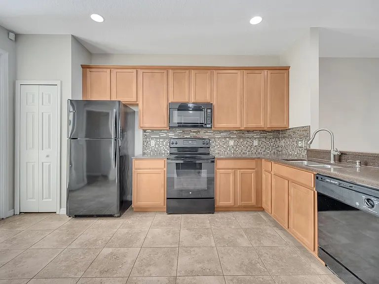 14423 Bluebird Park Rd — Photo 16