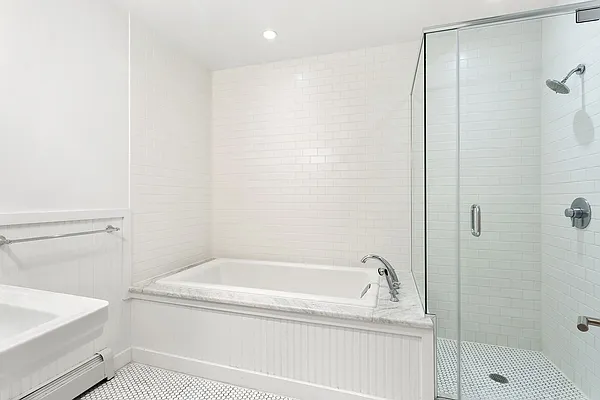 Rented by Compass | media 16