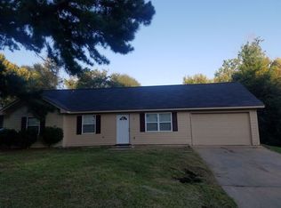 2482 Oak Grove Ln, Jackson, MS 39212