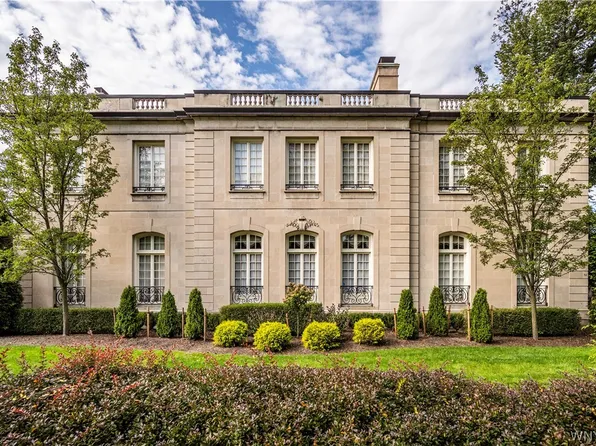 50 Tudor Pl, Buffalo, NY 14222