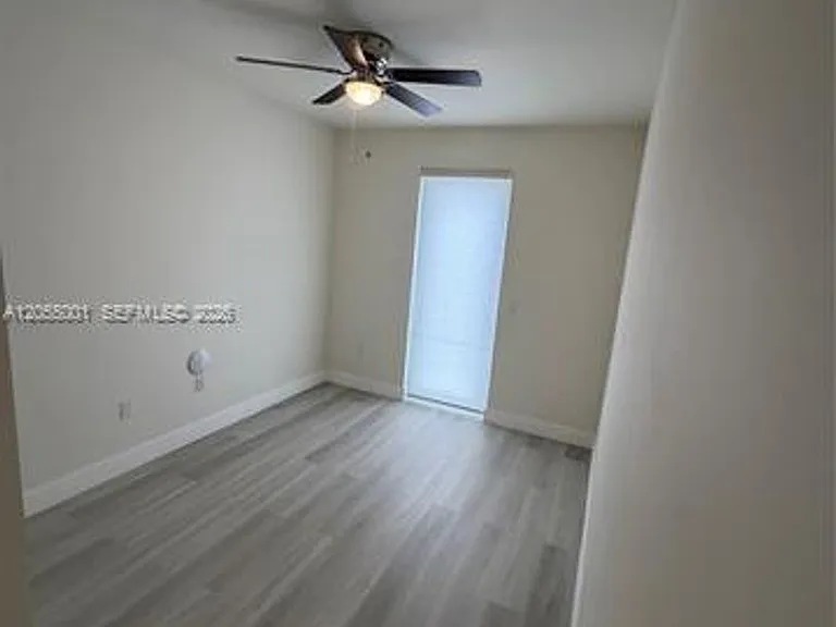 6440 NW 103rd Psge #Townhouse 6440 — Photo 55