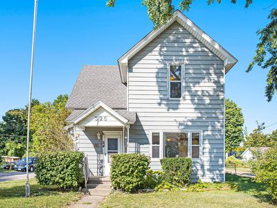 325 N Queen St, Nashville, MI, 49073