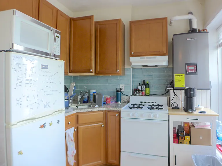 263 Elm St — Photo 9
