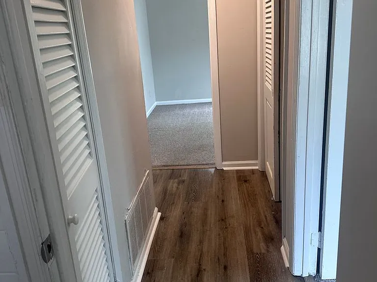 Carrington Woods Apartments — Photo 14